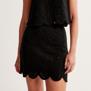 A&F Crochet-Style Mosaic Tile Mini Skirt- NWOT